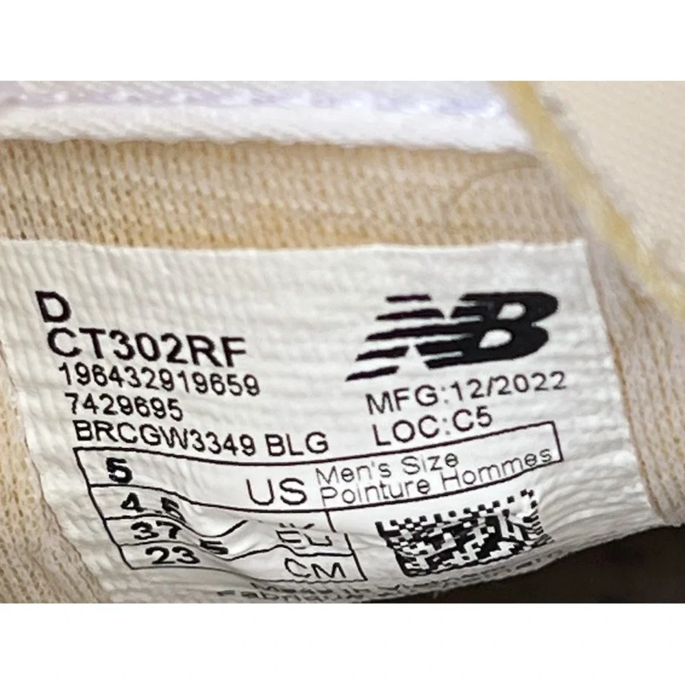 New Balance Shoes Women Size 6.5 Men Size 5 CT302 White (Beige) Suede Platform